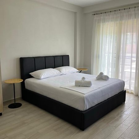 Lotus Apartments Влёра Экстерьер фото