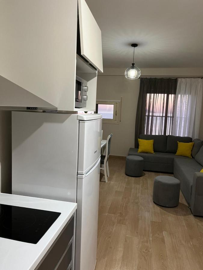 Lotus Apartments Влёра Экстерьер фото